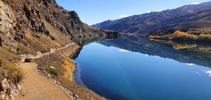 Products: Private Group Shuttle For Queenstown to Lake Dunstan Trail Transport Solution