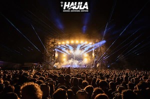 Products: Queenstown to Rhythm Alps Private Group Shuttle High-End Transport Solution for Cardrona & Wanaka Valley