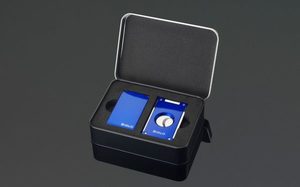 Products: Siglo Lighter and Cutter Set Blue