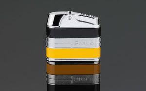 Siglo Retro Lighter II Black & Yellow