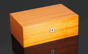 Products: Siglo 75-Stick Humidor Orange