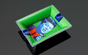 Products: Siglo Ashtray by Christian Develter John F. Kennedy