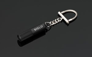 Products: Siglo Keychain Punch Cutter Black