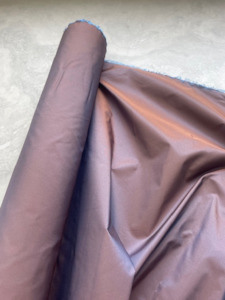 ITALIAN SILK BLEND TAFFETA - METALLIC COPPER BLUE