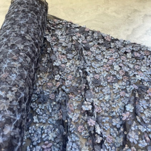 Repurpose Me: WALL FLOWERS ITALIAN LASER CUT EMBROIDERY & FLORAL APPLIQUE ON NYLON BASE. (1.2m Length)