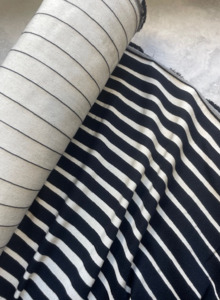 European Fabrics: VERTIGO ITALIAN WOOL/VISCOSE REVERSIBLE TWILL WEAVE