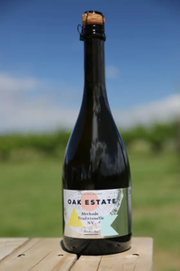 Lot S05 – Oak Estate – Bubbles and two-course lunch