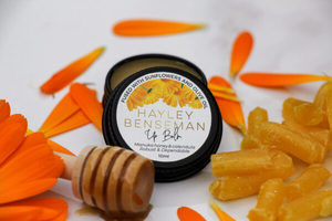 Manuka Honey & Calendula Lipbalm - Hayley Benseman