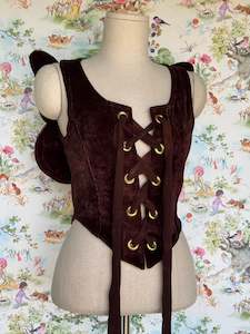 Faewing Vest in Treebark
