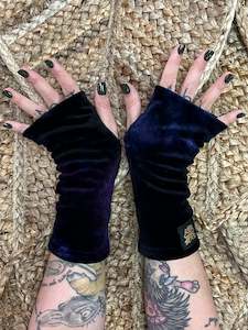 Mystic Pixie Arms OSFA