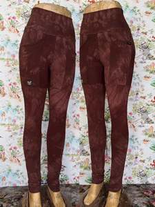 Front Feature: Treebark Bellbird Leggings