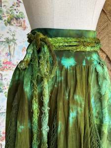 L/XL Relic Skirt