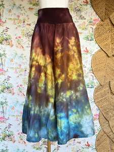 Featured 1: M/L Foraged Pixie Pants