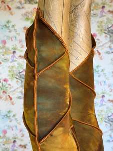 Ancient Leafae Leggings