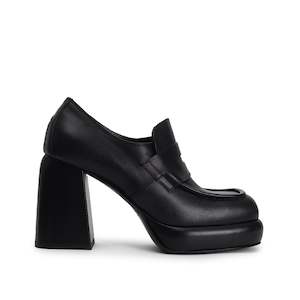 Shoes: Verona - Black