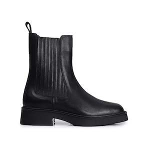 Beau Coops: Giselle - Black