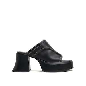 Miista: Lota - Black