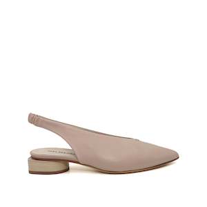 Halmanera: Lilith - Dove