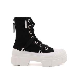 Vic Matie: Garda - Black