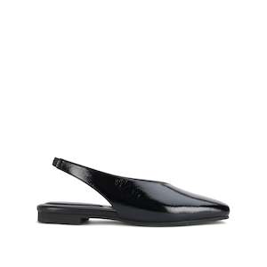 Deadly Ponies Shoes: Saddleback Flat - Black Patent