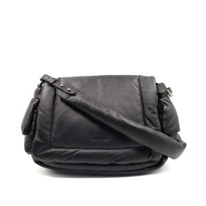 Hugo - Black