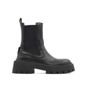 Size 35: Gael - Black