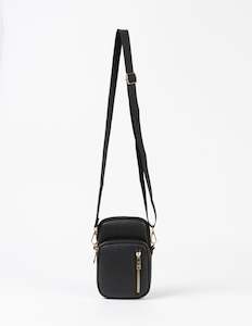 Handbags: Mobelle Bag