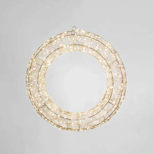 Whats New: Stellar Light Up Wreath