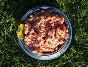 Products: Beef & Chicken Supreme – Hyde's Pet Food