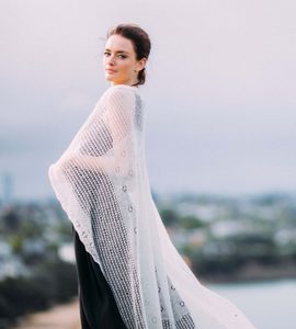Rosebud Eyelid Shawl – Heirloom Woollen Collection