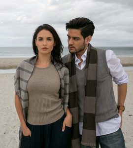 Three Stripes – Light – Heirloom Woollen Collection