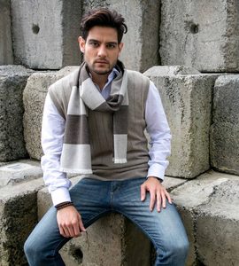 Products: Wide Stripe – Light – Heirloom Woollen Collection