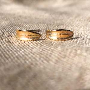 All Jewellery: Huggies in solid 9kt Gold