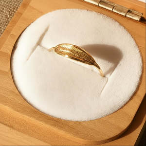 Olive Leaf Dainty Ring — Solid 9k Gold