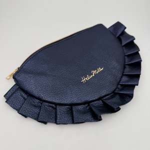 The Collective 1: COLLECTIVE - Ruffle Clutch Midnight