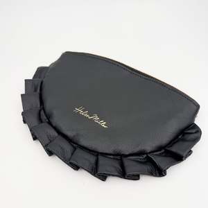 COLLECTIVE - Ruffle  Clutch Black - SAMPLE