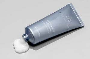 Products: Cosmedix Skin Thirst: Oil-free Moisturizer Hello Aesthetic