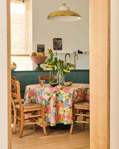 Serveware: Follow The Sun Tablecloth - Round