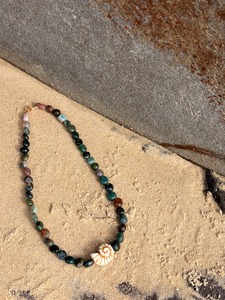 Jewellery: Pescado Shell