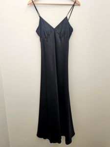 Preloved: SLIPDRESS black size S Elle Macpherson