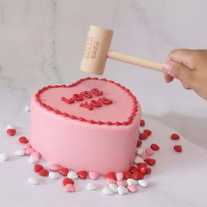 All Smash Cakes: Valentine's Small Heart Smash Cake (600g)
