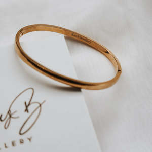 Featured Collections: Katy B Oval Bangle small