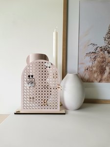 Wilder And Cove: Rattan Arch Earring Stand - Large