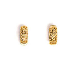 Stilen: Kaylie hoop earrings