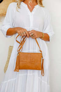 New: Clutch Bag with Strap - Tan