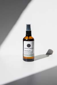 Beauty: Cleansing Oil