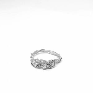 Best Sellers: Interwoven Vine Stacking Ring – Sterling Silver