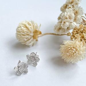 Daisy Flower Sterling Silver Stud Earrings