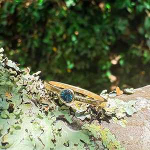 Rings: Aurora Teal Sapphire Solitaire Ring in 9ct Gold – Size M (Ready to Ship)