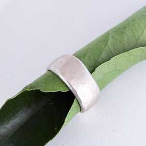 Rings: Wide Hammered Band - Sterling Silver, Size S 1/2